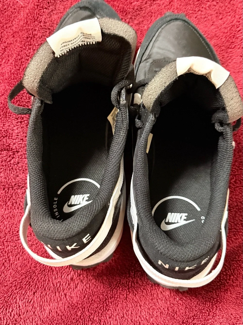 Nike Women Black & White Casual Running Shoes
